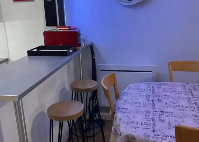 Moderne A Bagneres-de-luchon, Vue Montagne, 53m² アパート *